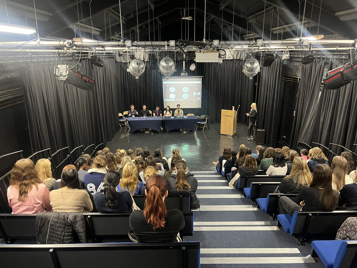 SF Taster day started with the opportunity to meet 12 Microsoft delegates both in person, and on Teams from around the world, so they could preview who they would like to mentor them for the next two years. <a href="/Microsoft/">Microsoft</a> <a href="/StGabrielsNews/">St Gabriel's School</a> #opportunities #sixthformlife