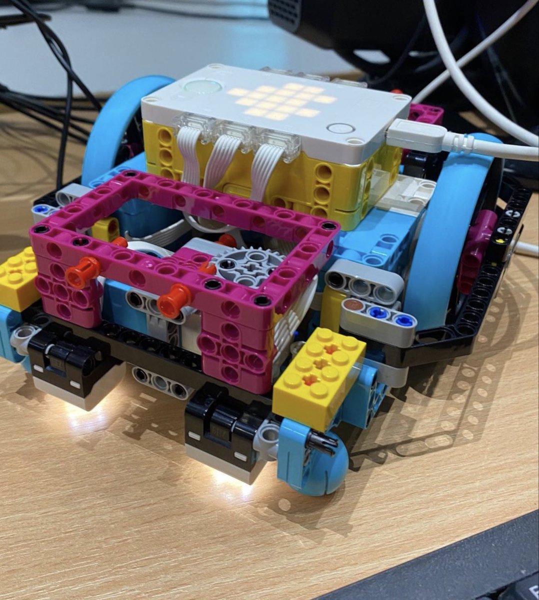 Highlands_sch's tweet image. Exciting times at our Lego coding club! Our students are unlocking creativity, one brick at a time and using their skills to create wonderful Lego masterpieces. Here are some of their fabulous creations. @lego #STEM #Codingclub
