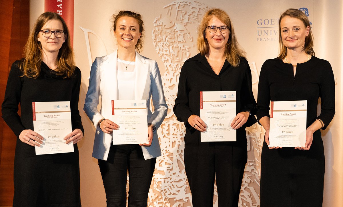 hoph_ffm's tweet photo. ***Excellence in Teaching Award 2024***

Glückwunsch an Prof. @AnnaRohlfing , Prof. Simone Wies, Susanna Dienemann &amp; Nora Kessler für herausragende Lehre im Rahmen des "Dies academicus" vom Fachbereich Wirtschaftswissenschaften. 

 #PharmaMBA @GoetheBSchool https://t.co/PUTQDXQsAk
