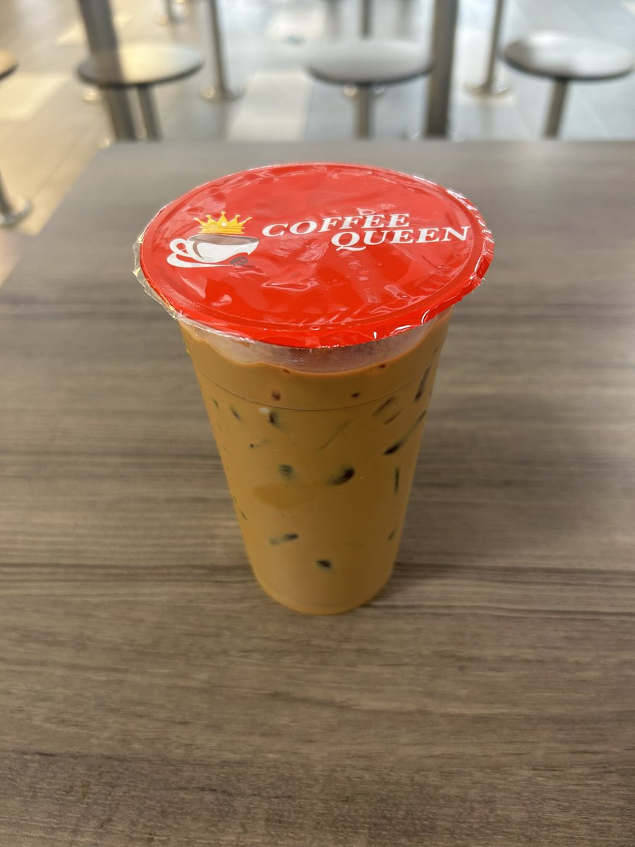 AC8travel's tweet photo. I always order too much at a Singapore hawker center https://t.co/Qp477nFiRA