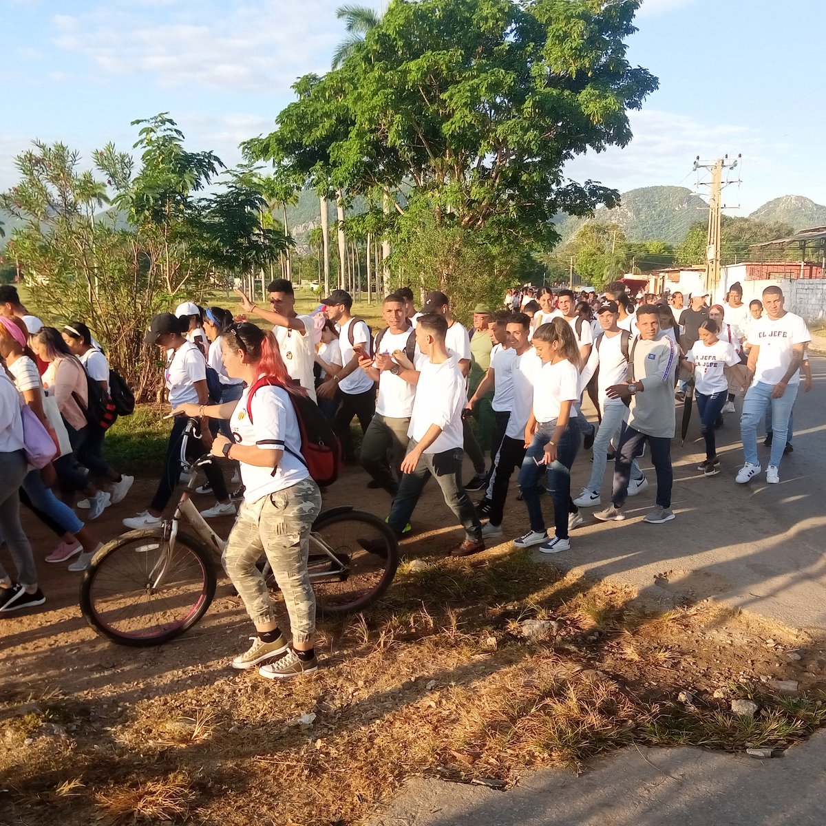 En la mañana de hoy se desarrolla el bastión estudiantil universitario en la Isla de la Juventud con la presencia del Primer Secretario del PCC Osbel Lorenzo y otros miembros del gobierno del territorio