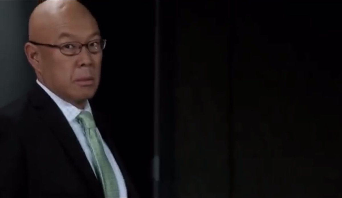 DHPLover's tweet image. #OTD in 2015:

Provenza: “Whoa, whoa, whoa, whoa, whoa, whoa, now just slow down. Where are they taking him?”

#MajorCrimes #TakingTheFall