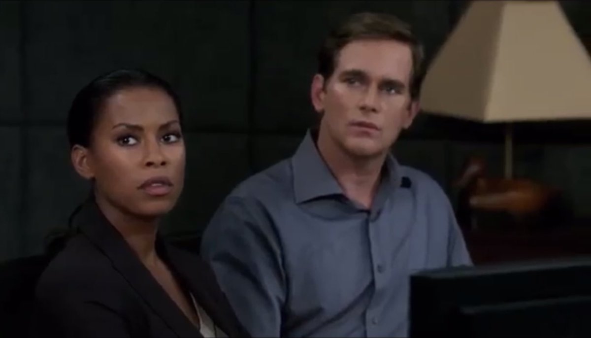 DHPLover's tweet image. #OTD in 2015:

Provenza: “Whoa, whoa, whoa, whoa, whoa, whoa, now just slow down. Where are they taking him?”

#MajorCrimes #TakingTheFall