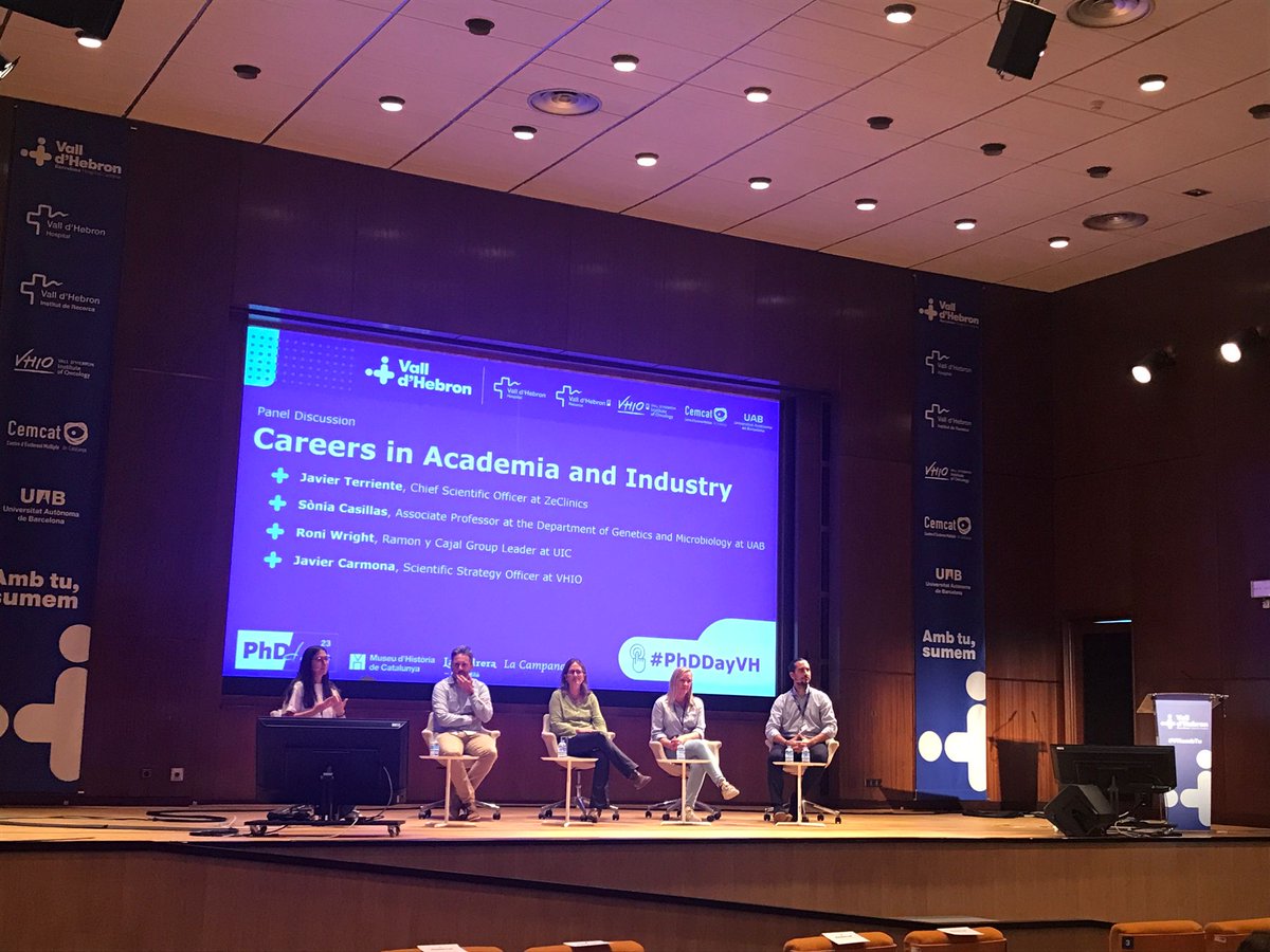 @ignasi @UniBarcelona Delving into career paths in academia and industry. Kicking off with a panel featuring @JaviTerriente (@ZeClinics), @scasillasv (@UABBarcelona), @RoniHGwright (@UICbarcelona), and @FJCarmonas (@VHIO). #PhDdayVH

💻Follow it online: gencat.zoom.us/j/99169291050