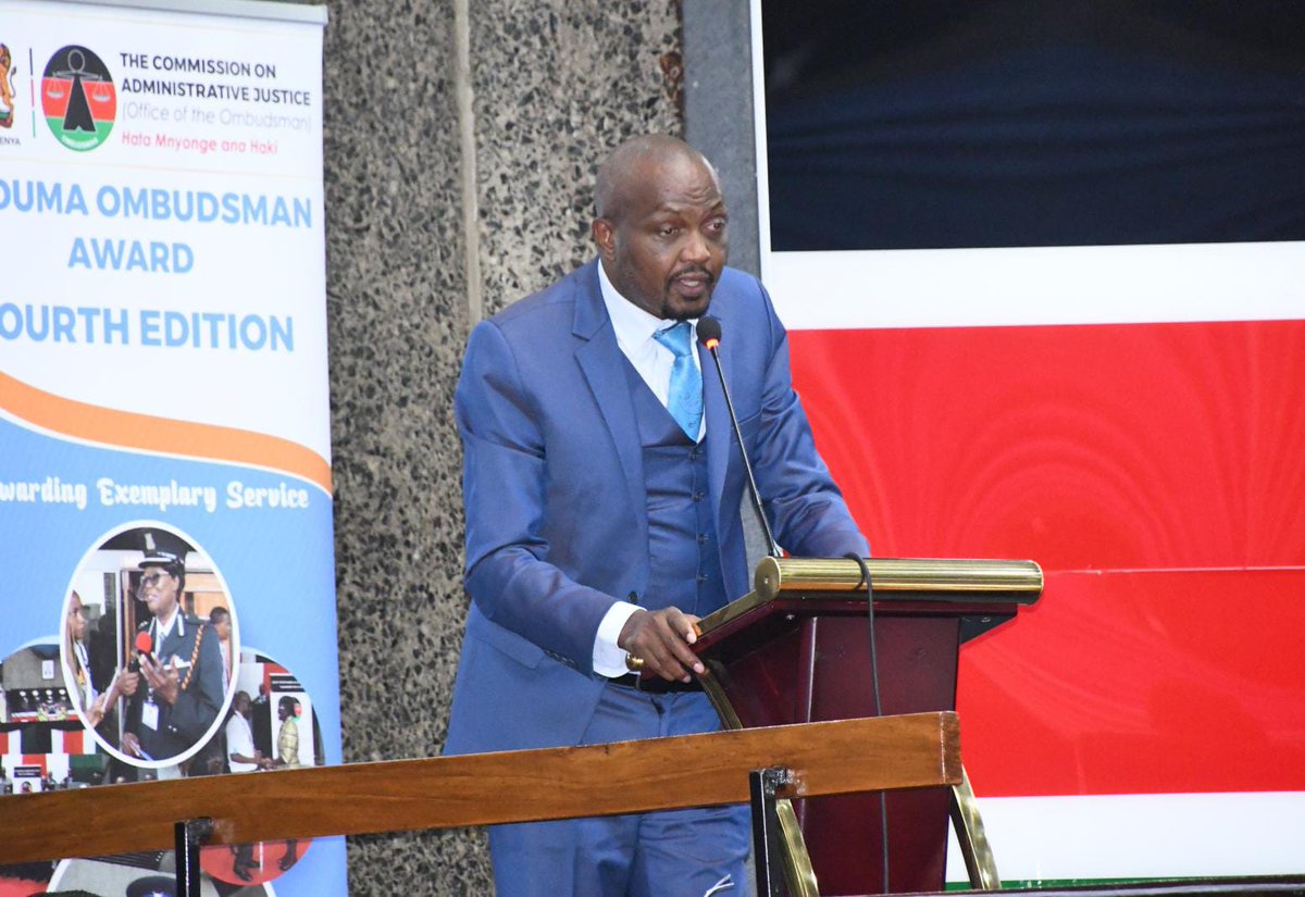HonMoses_Kuria's tweet photo. This afternoon, I was honoured to represent H.E. President Dr. William Ruto during the 4th Edition of the Huduma Ombudsman Awards where we recognised the outstanding performance of public institutions and public service officers.

I deeply appreciate the Commission on Administrative Justice for organising this Awards Ceremony and for the role they play in ensuring that "hata anyone ana haki." I abhor injustice and it seems the way we are going as a society, that injustice has gained social acceptance. Thank you for giving a voice to the voiceless.  

1/4