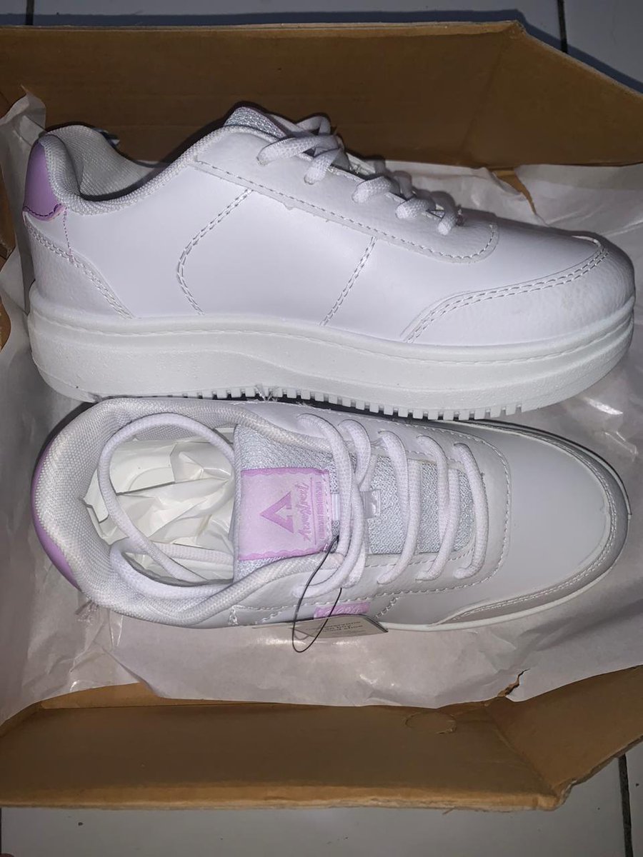 WTS New Sepatu Aerostreet Leona Lilac Rp. 100.000
- Ukuran 37
- Box asli✅
- Pemakaian cuma 1x untuk nyobain
- Alasan jual karena salah ukuran
- Pengiriman dari Jakarta

wts wtb jual sepatu aerostreet
#zonauang #aerostreet #wts #sneakers