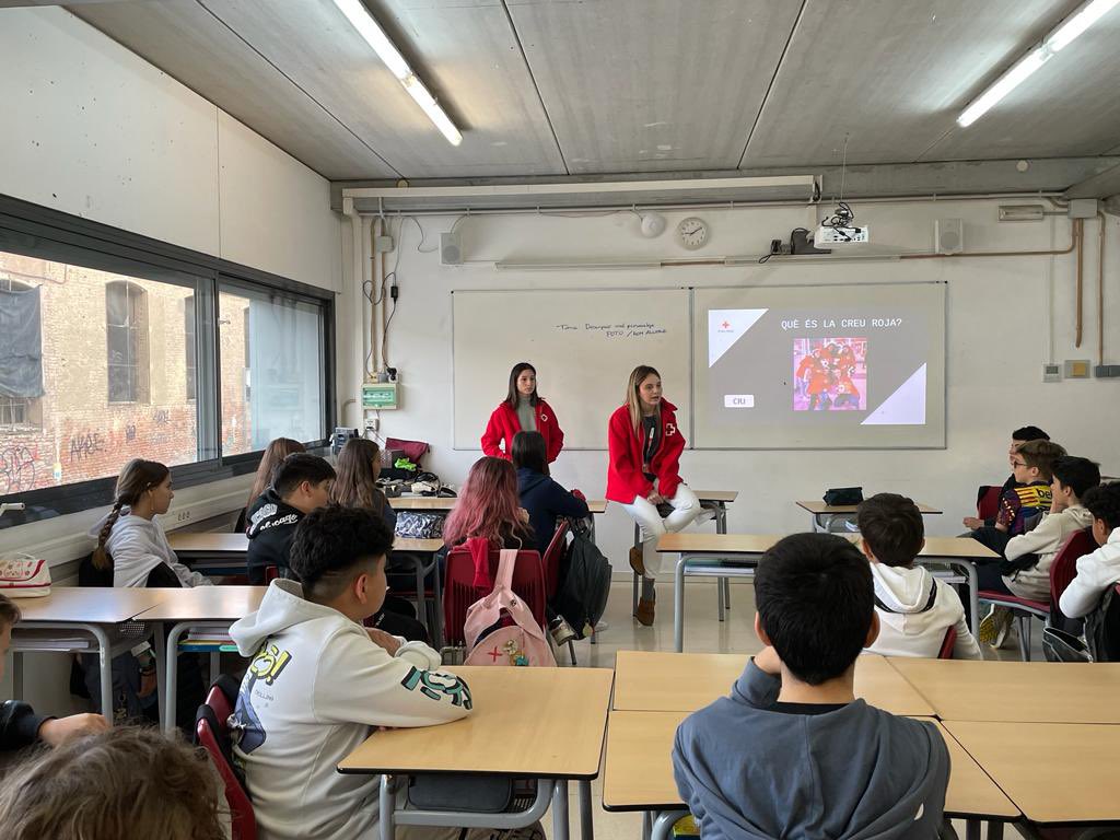 Escolaelcim tweet media