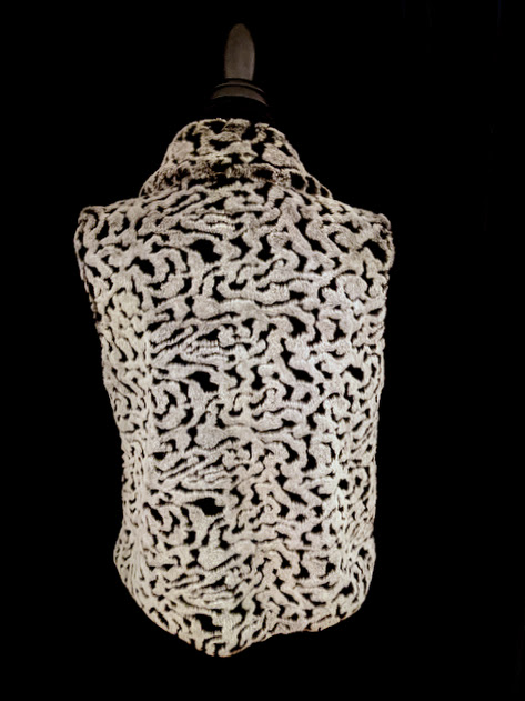 Vintage Black, Silver, Grey, Faux Fur Vest By Ann Trinity Size Medium avintageaddress.com/shop/vintage/w…  #avintageaddress #fauxfur #WinterIsComing #anntrinity  #vintagestyle