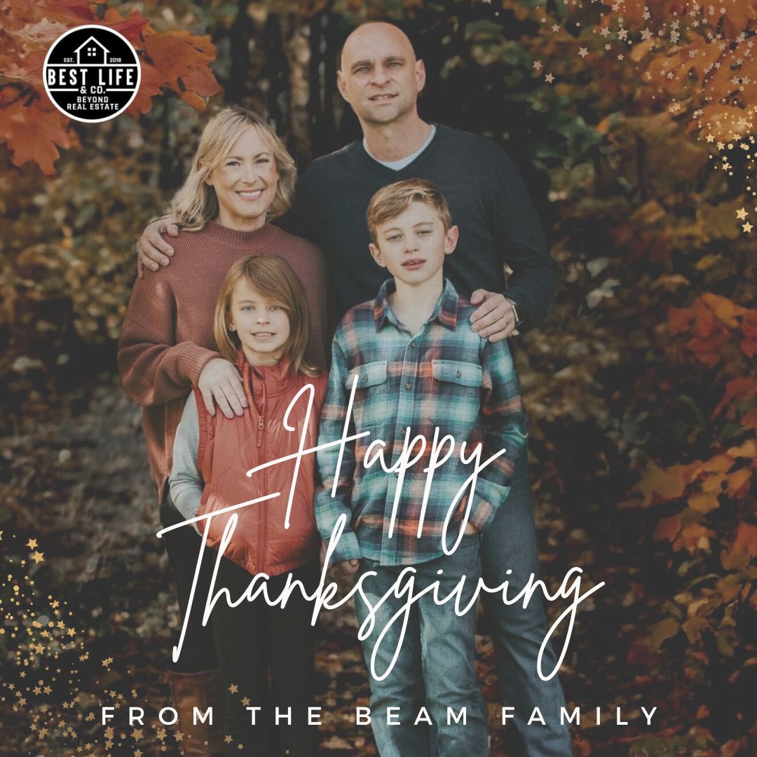 CoachRobBeam's tweet photo. Happy Thanksgiving from the Beam family! https://t.co/XTgcXQuVwf