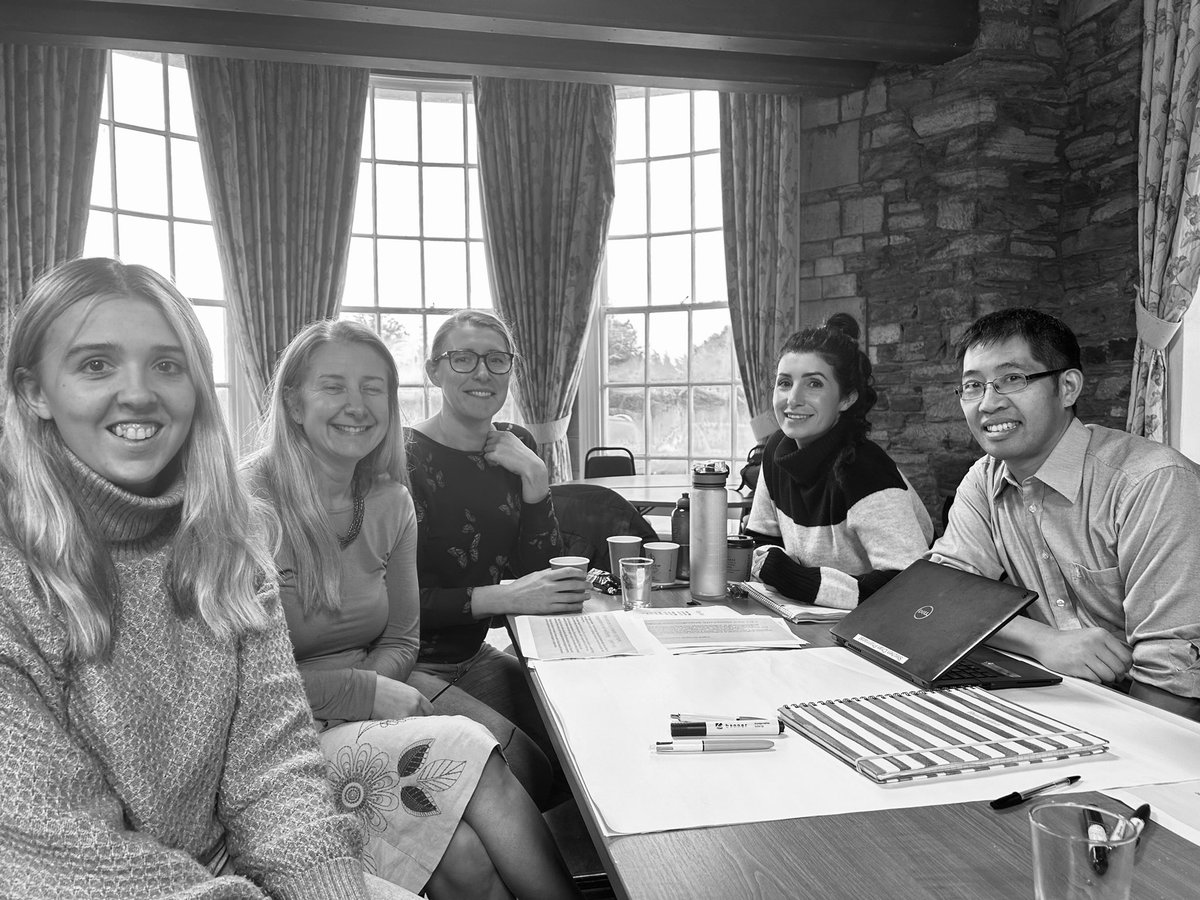 🩵Today spent at the Dementia Creation Policy event with some of team <a href="/RCHTWeCare/">Royal Cornwall Hospitals NHS Trust</a> &amp; team #UEE ✨ Always striving to improve dementia care in acute and community settings for patients and their families 🩵