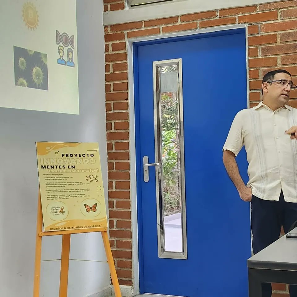 FemaHonduras's tweet photo. El dia viernes 04 de agosto fue brindada una charla a los alumnos de Medicina de 4to año de la universidad Nacional Autónoma de Honduras (UNAH-VS), por el Catedrático Dr. Allan Alvarez Médico especialista en Neurología.

Proyecto Innovando Mentes en Esclerosis Múltiple https://t.co/MzuGiL7OG1