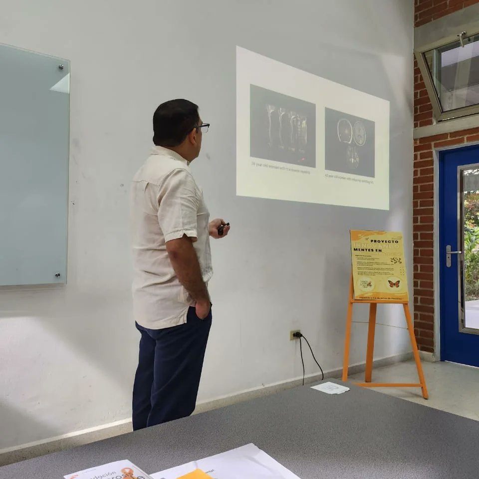 FemaHonduras's tweet photo. El dia viernes 04 de agosto fue brindada una charla a los alumnos de Medicina de 4to año de la universidad Nacional Autónoma de Honduras (UNAH-VS), por el Catedrático Dr. Allan Alvarez Médico especialista en Neurología.

Proyecto Innovando Mentes en Esclerosis Múltiple https://t.co/MzuGiL7OG1
