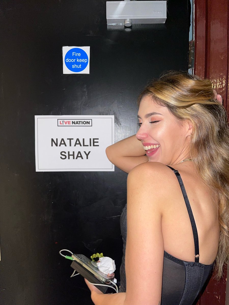 NatalieShay_'s tweet image. 💫 tuesday night was a dream 💗 the first venue I ever played back in 2012!! Full circle x 

What a year 🥺
📸 @lthpvisuals 

#livemusic #gig #o2academy #london #natalieshay #christopher #magic