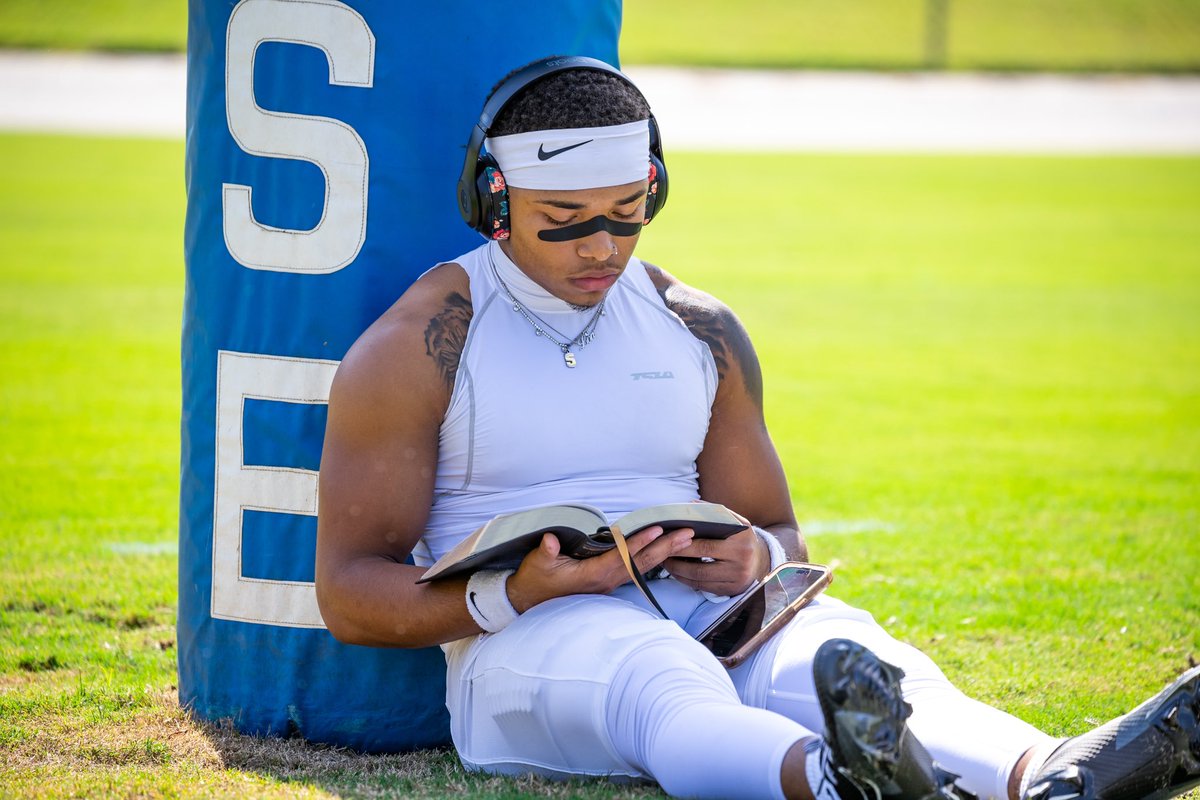 Jalon “sweetfeet” Warthen-Carr tweet media