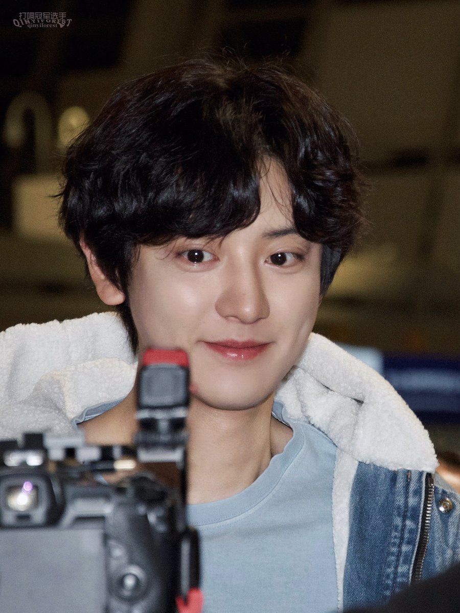 cyhourly's tweet photo. 11:27 🤍
엑소 박찬열  #CHANYEOL #찬열 https://t.co/Ck0XAKOQ9W