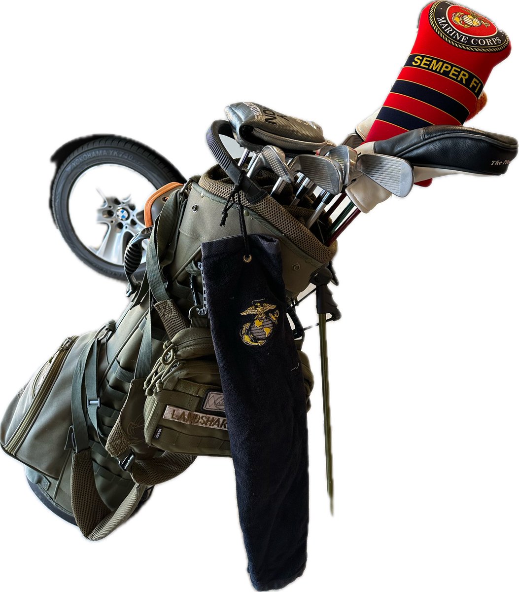 msquiresaz's tweet photo. @AZCardinals this is my Salute to Service golf bag. It’s an ode to my brother and father who are veterans. Any chance you have an extra Salute to Service towel? https://t.co/5AFr70WSFE