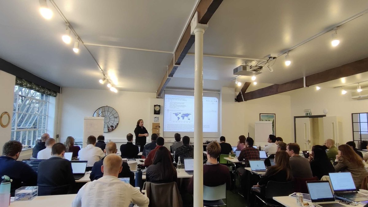 SDSC_Community's tweet image. That's a wrap on our final #SpatialDataScience Bootcamp of the year in London! 🌍👢
Shoutout to our stellar speakers: @adam_dennett (@UCL), @Stuart_Lynn (@turinginst) and our CARTO team, Ana Manzanares, Simon Wrigley, @helenmakesmaps & Argyrios Kyrgiazos 🚀