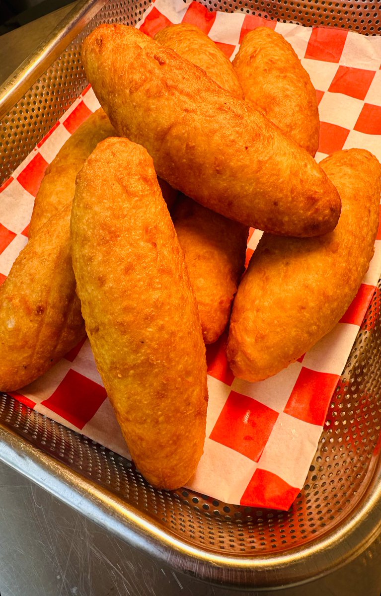 También hay Bollos de yuca con Camarón y mozzarella 🤤