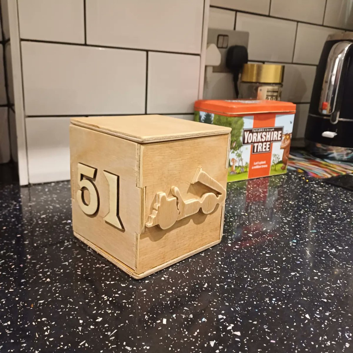 AleCarStep's tweet photo. What an amazing project completed by @rocket.stephenson. He is very talented in the woodwork department. https://t.co/HkuTvFn9F7