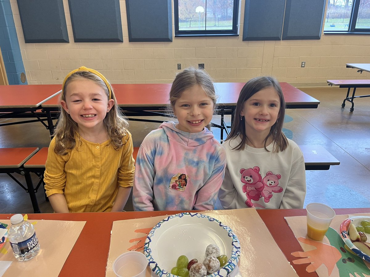 Miss Hanney tweet media