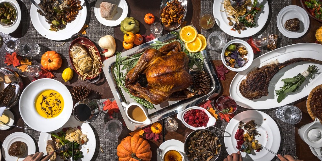 Happy Turkey Day from our Archer family to yours! 🍗 

We're extra thankful today for our incredible guests and staff. 💛