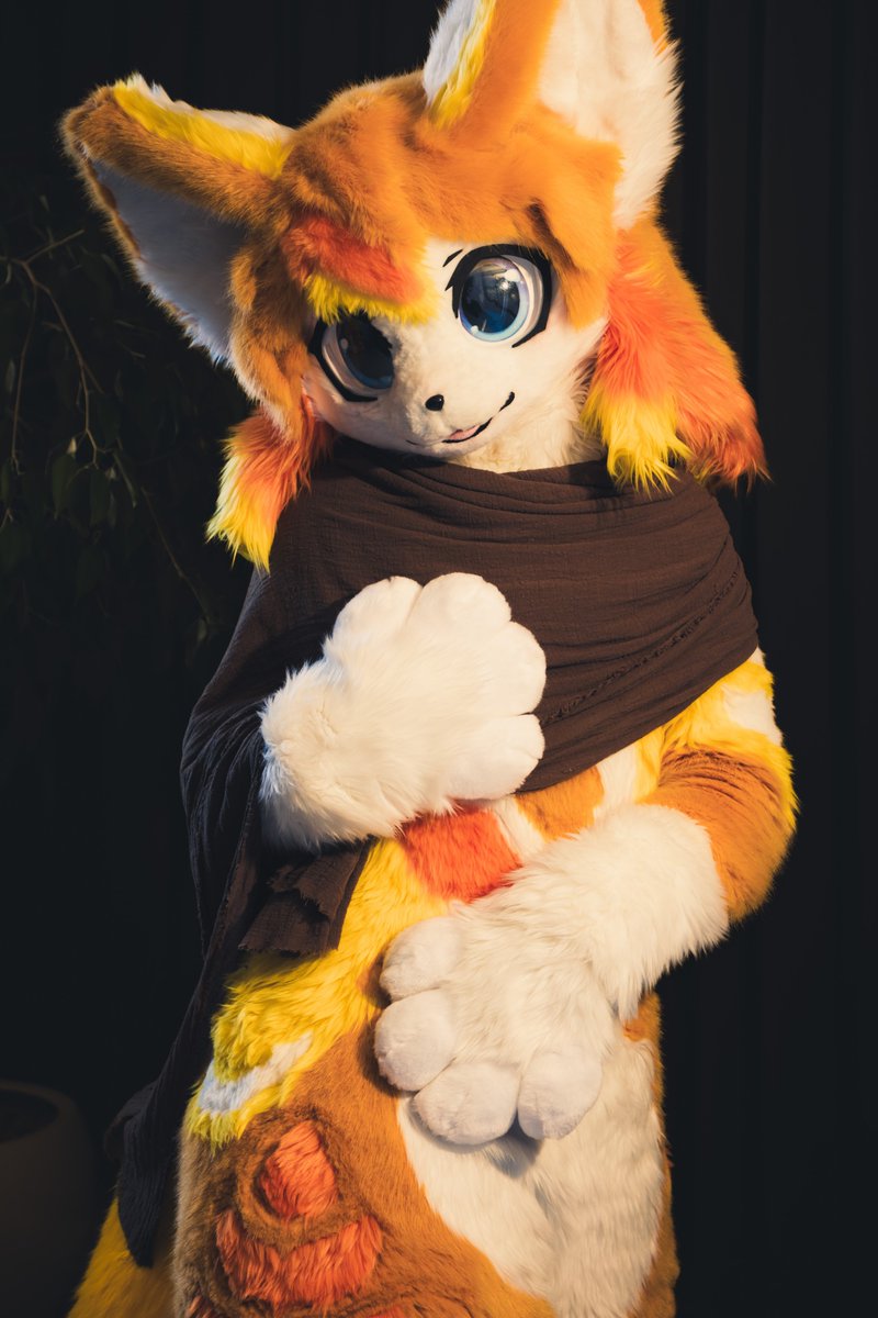 🏜️
📸:<a href="/guni1636/">그니 GUNI</a> 
#FursuitFriday #Fursuit