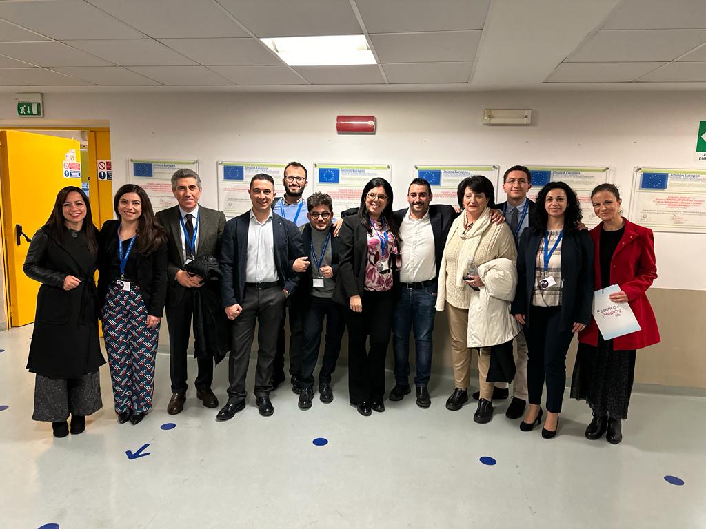 SIPgiovCal's tweet photo. What a great way to discuss about current issues, themes &amp; opportunities for #ECPs in #Psychiatry research &amp; clinical practice today at the 1st #SIP Giovani #Calabria meeting at University of #Catanzaro💯

#UMG #mentalhealth #TogetherWeCan
@SipPsichiatria @UMG_Tweet @La_Calabria https://t.co/3VTJN1XUU3