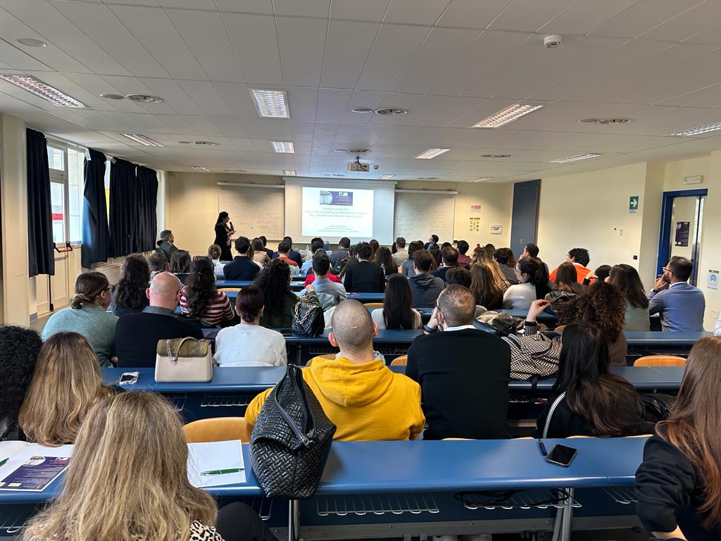 SIPgiovCal's tweet photo. What a great way to discuss about current issues, themes &amp; opportunities for #ECPs in #Psychiatry research &amp; clinical practice today at the 1st #SIP Giovani #Calabria meeting at University of #Catanzaro💯

#UMG #mentalhealth #TogetherWeCan
@SipPsichiatria @UMG_Tweet @La_Calabria https://t.co/3VTJN1XUU3