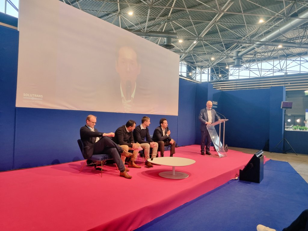 XPOLogistics_Fr's tweet image. &quot;Pour répondre aux attentes de réduction d&apos;impact, nous avons plusieurs stratégies : le multi-énergies avec l&apos;électrique, le gaz ou les biocarburants, le #ReportModal et la formation de nos équipes en interne.&quot; #Solutrans