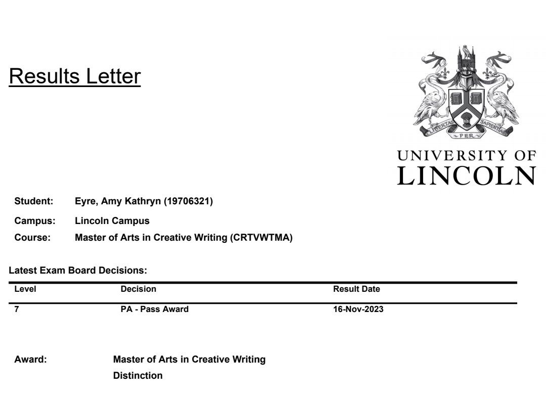 When I was little, an MA seemed like a degree that was completely unachievable for me... Well, I'm glad to say it wasn't! 

I did it!

<a href="/UoLCreativeArts/">Lincoln School of Creative Arts</a> 
<a href="/UofLWriting/">UofL Creative Writing</a> 
🙌🎉☺️