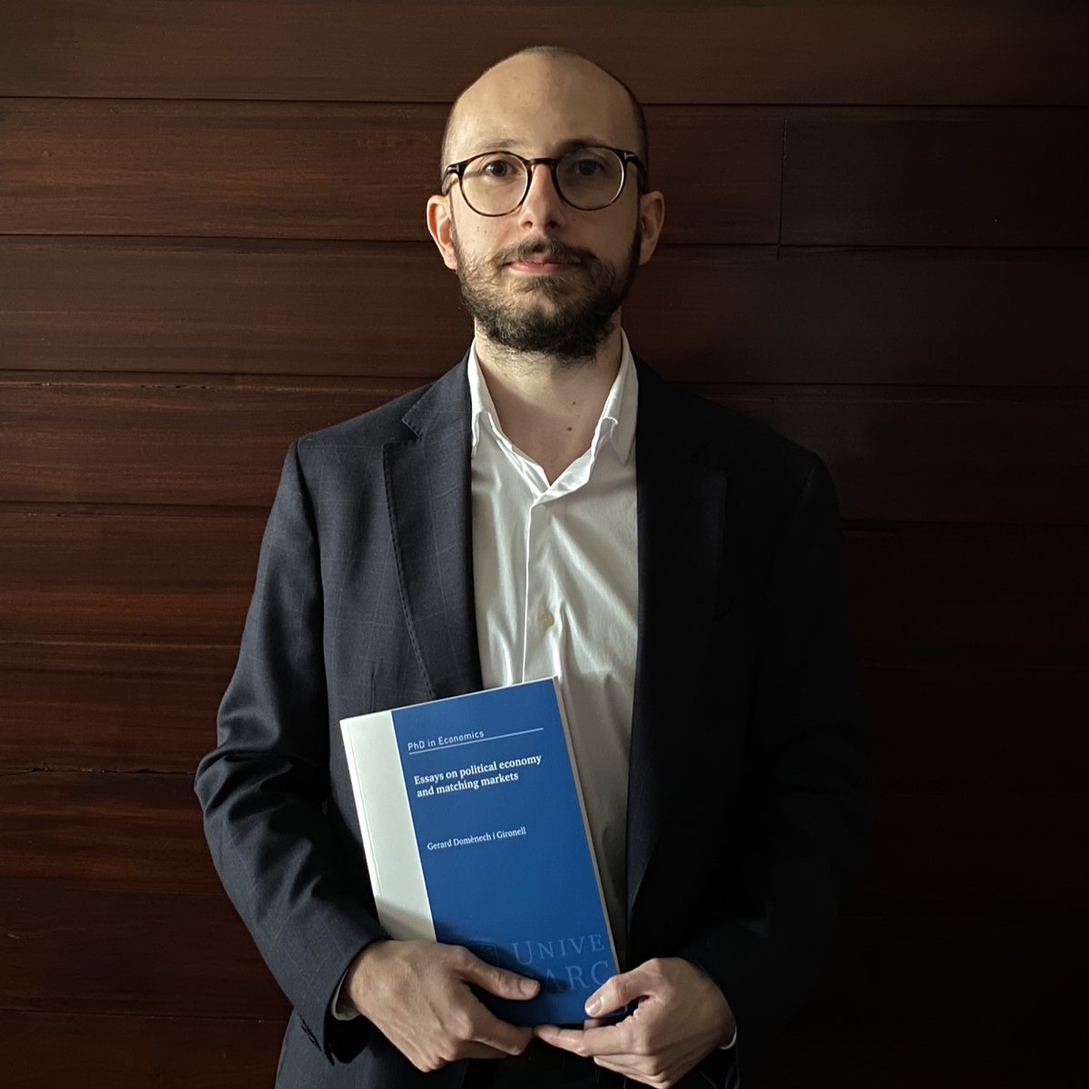 UB School of Economics (@ubeconomics) on Twitter photo 🎓Yesterday, Gerard Domènech i Gironell defended his #PhD #thesis "Essays on political economy and matching markets" (Advisors: Marina Núñez and <a href="/otejadap/">Oriol Tejada</a>).
Congratulations!🎉
#UniBarcelona #PhDdefence #PhDlife 🎓Yesterday, Gerard Domènech i Gironell defended his #PhD #thesis "Essays on political economy and matching markets" (Advisors: Marina Núñez and <a href="/otejadap/">Oriol Tejada</a>).
Congratulations!🎉
#UniBarcelona #PhDdefence #PhDlife