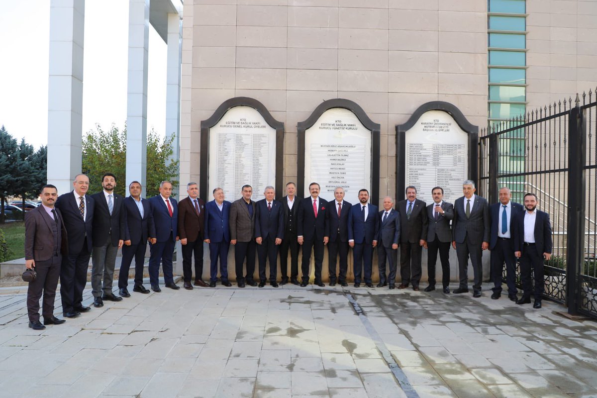 ktokaratay's tweet photo. Kurucu Mütevelli Heyeti Üyemiz ve Kurucu Vakıf Yönetim Kurulu Üyemiz, Türkiye Odalar ve Borsalar Birliği (TOBB) Başkanımız Sn. M. Rifat Hisarcıklıoğlu’nu üniversitemizde ağırladık. https://t.co/hXKoM8lxRJ