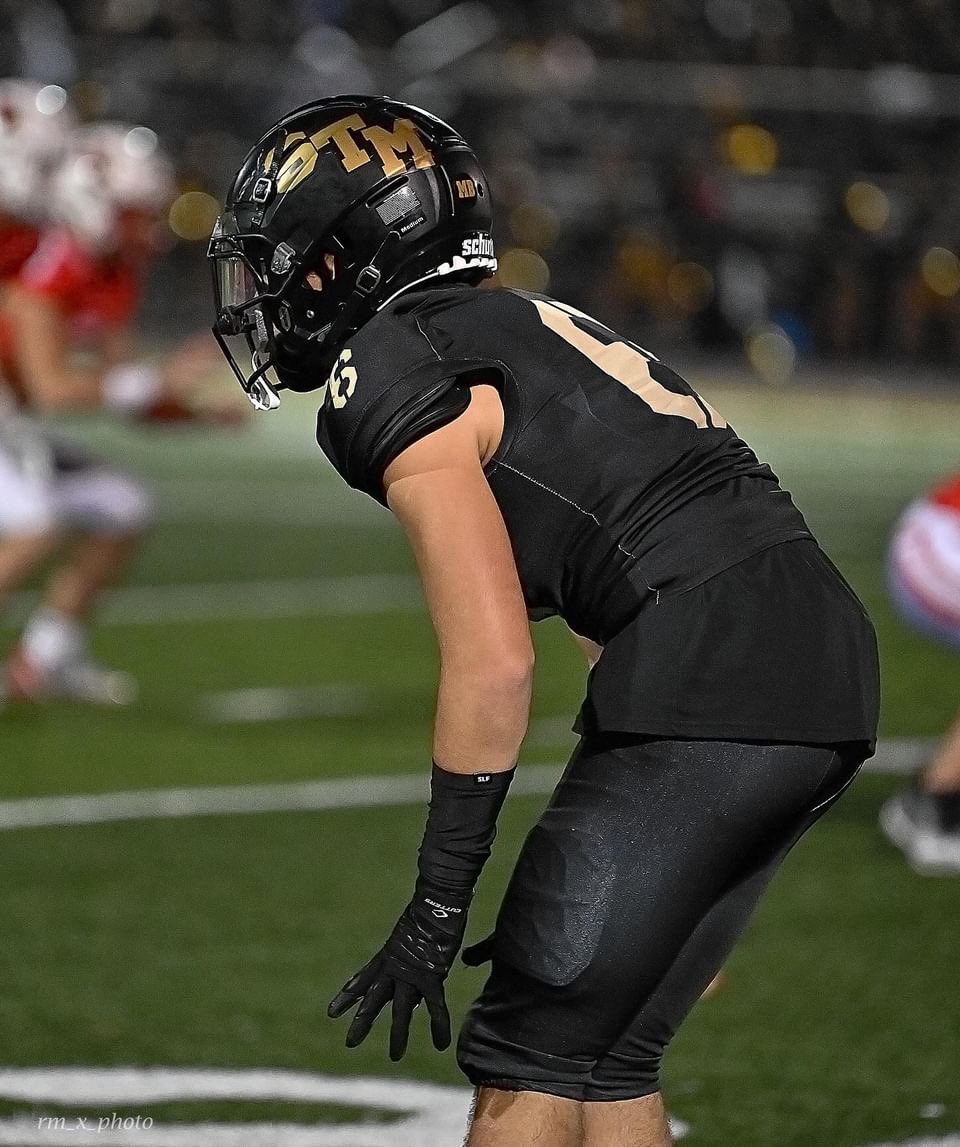 (Different Link) check out my junior year highlight tape 

youtu.be/2HEdyxYnAQQ?fe…