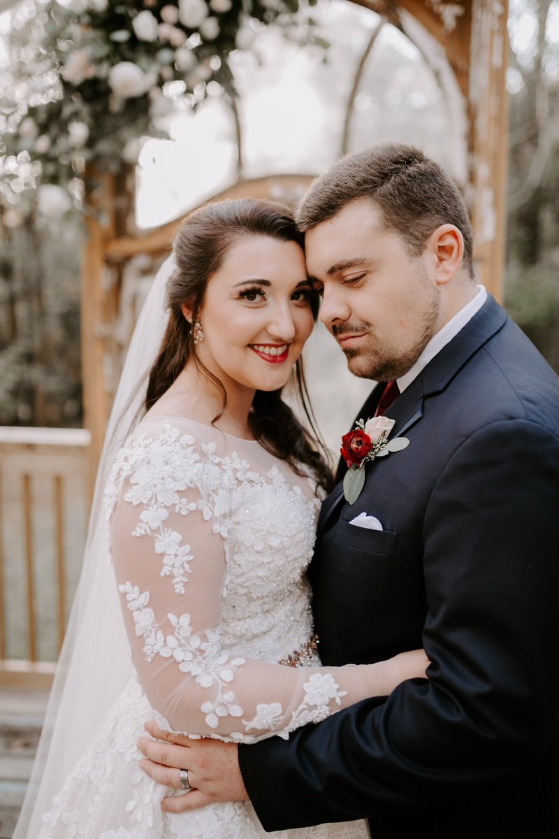 David_Haney11's tweet image. A little more thankful on this Thanksgiving as today marks four years married to this beautiful girl!

Hard to believe four years have passed, but I wouldn’t trade these years for anything. 

I love you more than you know, Haley. Happy Anniversary!

#FoursYearsDown #EternityToGo