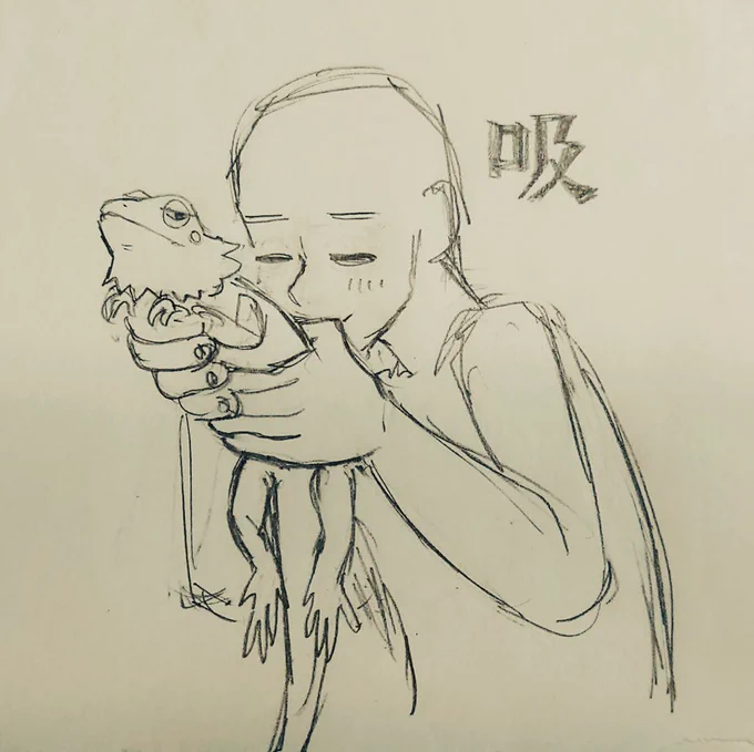 フトアゴの背中、こんがり焼いたパンケーキみたいな甘い匂いがするの好き…皆そうなのかな?