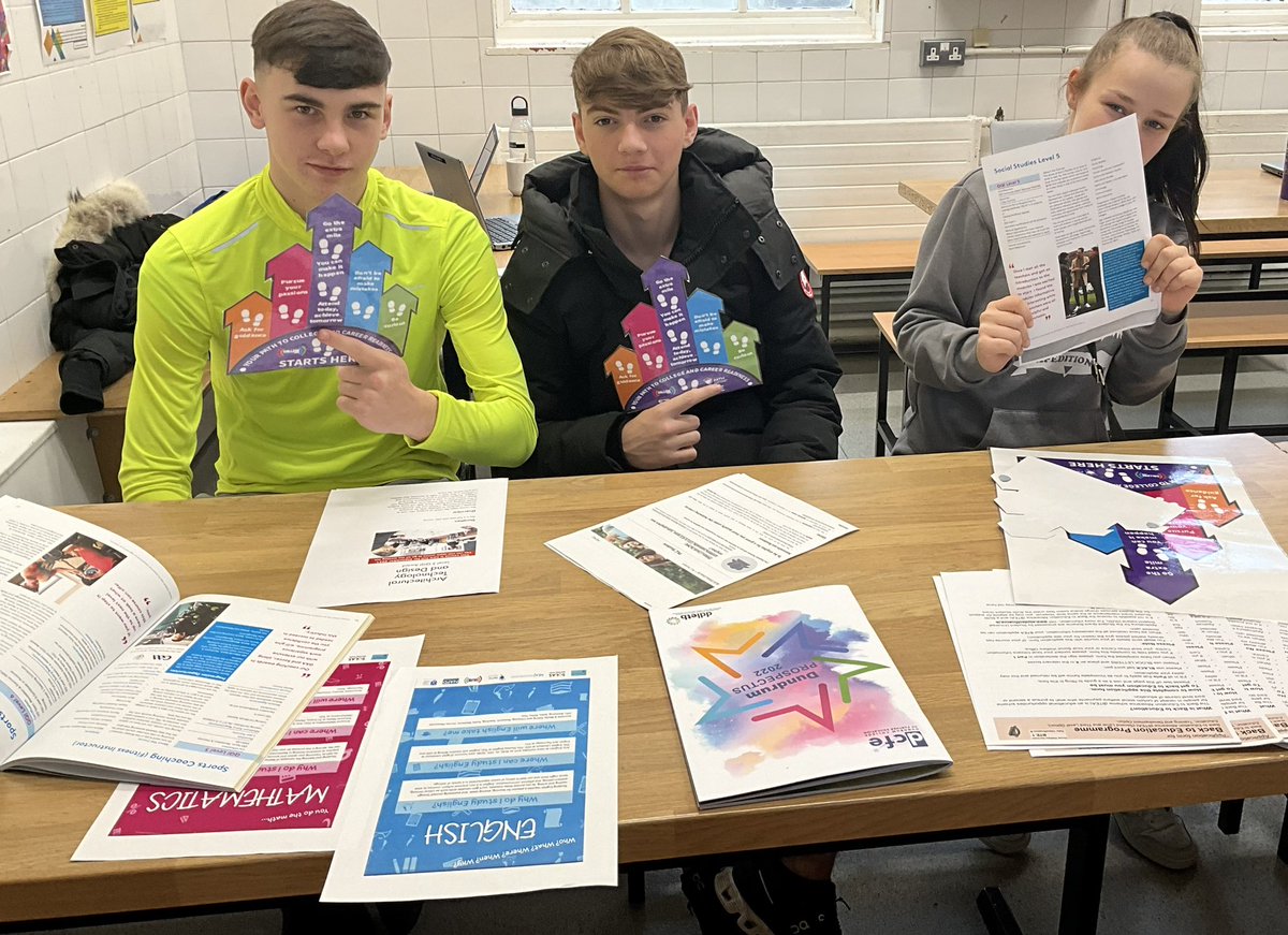 PYouthreach's tweet photo. @QQI_connect level 3 learners exploring college prospects. @BCFE_Official @CFEDundrum @DFEI_Ireland @CollegeAware #CAW2023 @ddletb #future #progression #learnachievesucceed @ddletb #exploreoptions @CareersPortal @FastrackintoIT #Apprenticeships https://t.co/w1J7o6viGX