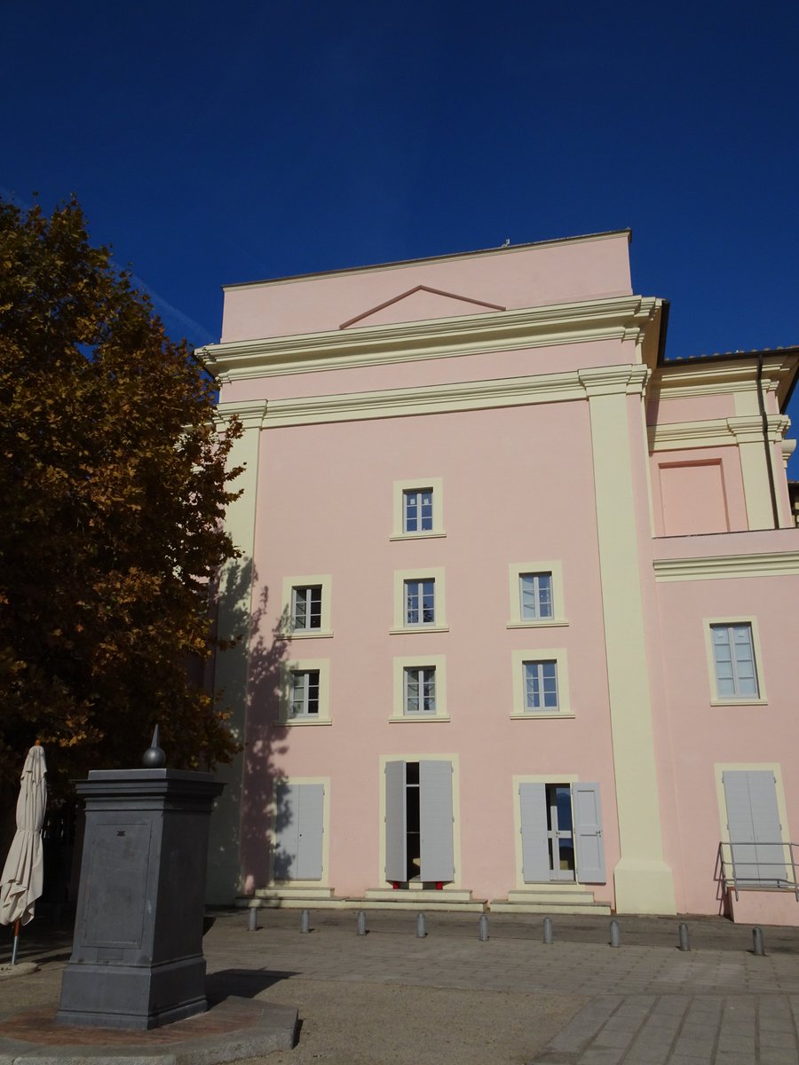 GuenterFollmann's tweet photo. Theater Portoferraio, Elba https://t.co/eY7m7FZD1p