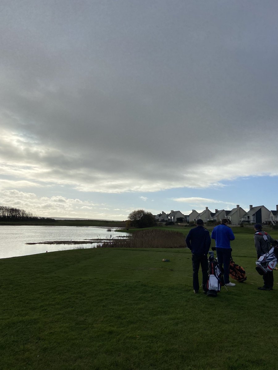 smaley02's tweet image. Big thanks to @AndrewScottLtd for inviting us down to play @MachynysGC today! 

Great course in great condition 💪