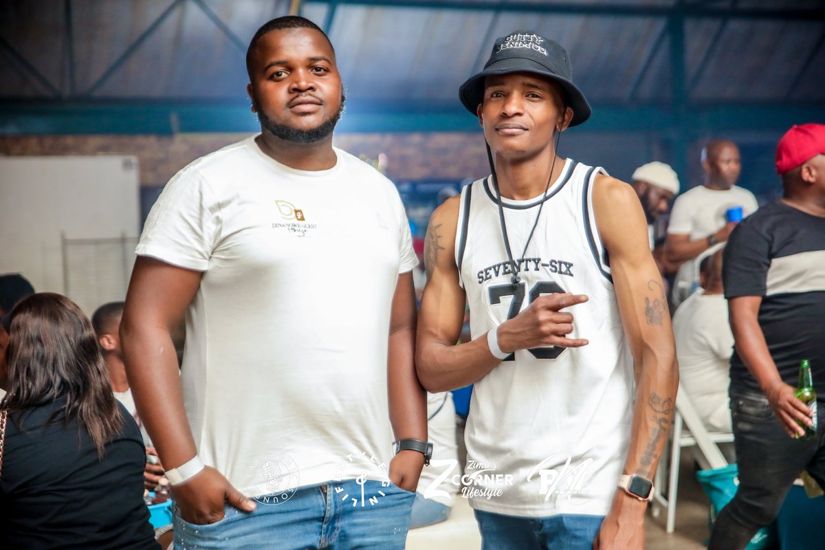 timon_rsa's tweet photo. Hi, we are a amapiano Sgija/Private Tech duo DJs 

Kindly send bookings we sure do deliver. Thank you ❤️ https://t.co/juqG4jxrEH