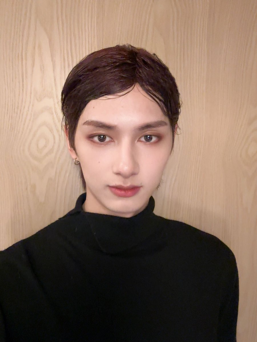 pledis_17's tweet photo. [17'S JUN] 🙀 https://t.co/89jPJjCMNL