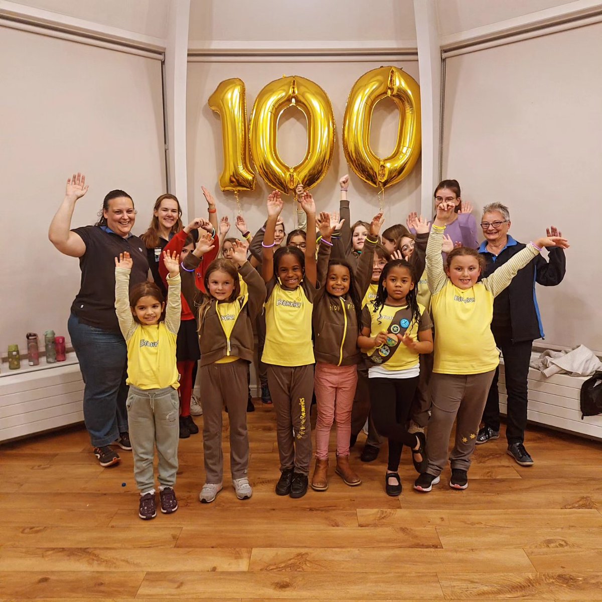 Celebrating 100 years of 10th Clapham Brownies!!!
Lots of fun, laughter, parties, food, celebrations, visitors and memories during this term!!!
#girlscandoanything #100thbirthday #claphamcommon #Brownies #volunteering