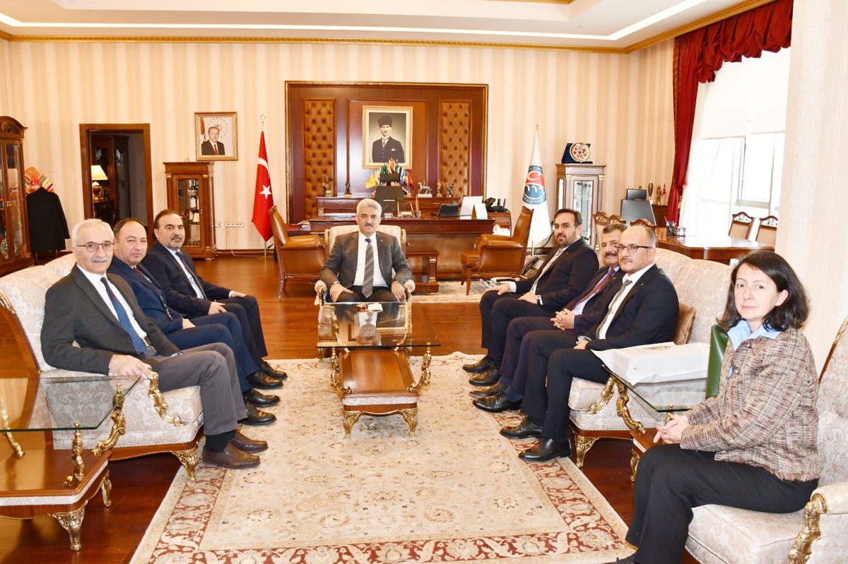 Sn.Valimiz Mehmet Makas, (<a href="/makasmehmet34/">Mehmet MAKAS</a>) misafirlerini kabul etti.

Haberin Devamı İçin ⤵️

m.facebook.com/story.php?stor…