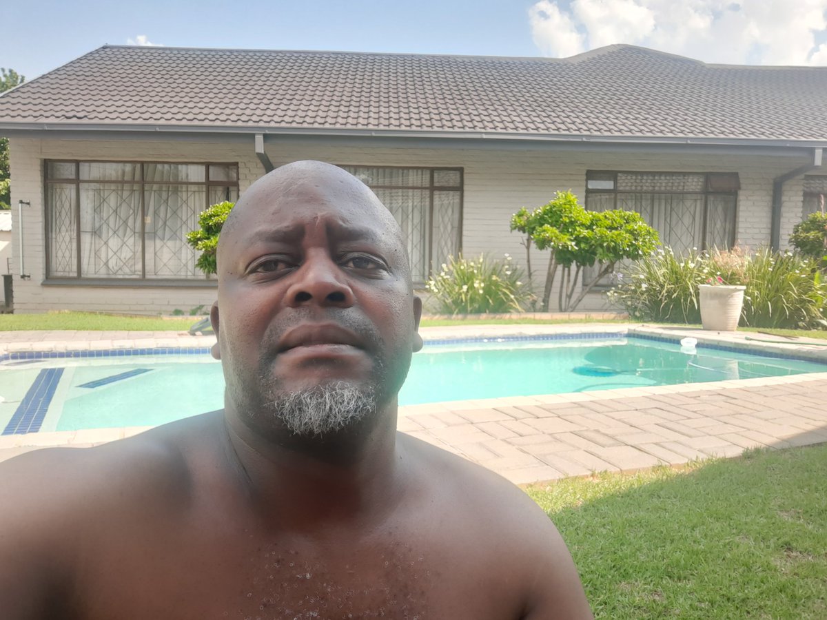 Mogapi60435689's tweet photo. Is very hot in northwest https://t.co/w0wOeCjtOt