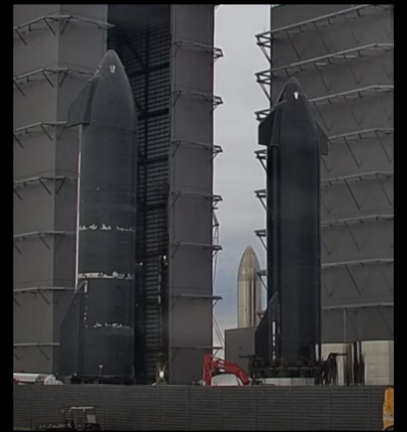 michaelsrockets's tweet image. Look at the difference in ship 28s and ship 30s tiles, ship 30 is pretty clean!
