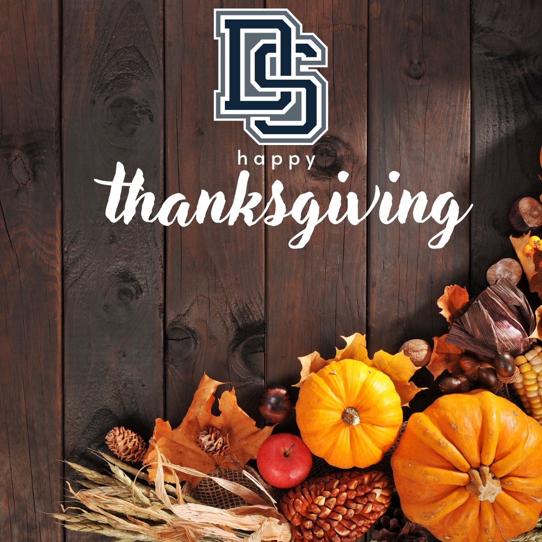 DStateBBall's tweet photo. Happy Thanksgiving from the Roadrunners!
#BeepBeep #RunBoldly https://t.co/xzLP7VtdXh
