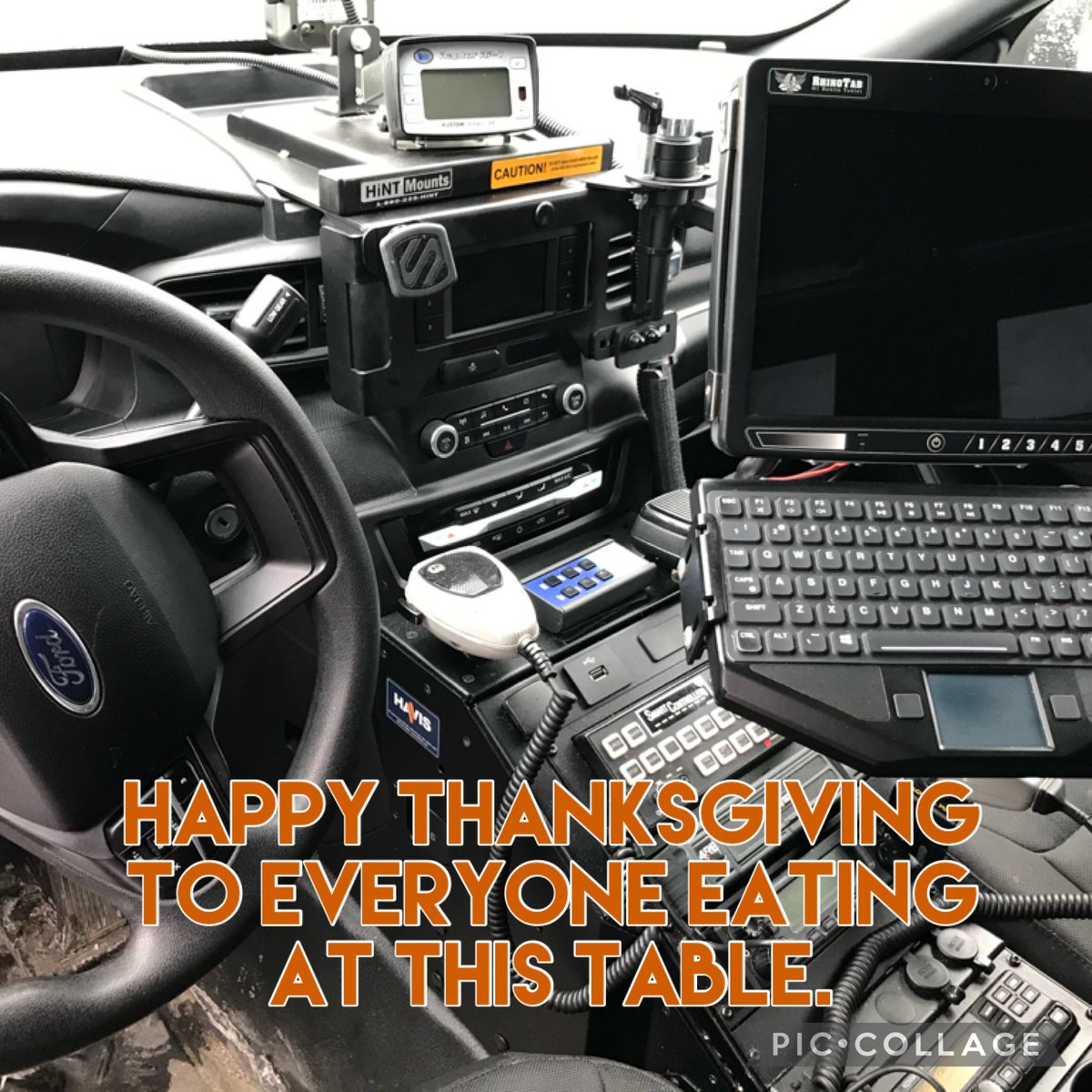 #HappyThanksgiving from the women and men of the #SeabrookNHPD. Extra special THANK YOU to all the police officers, dispatchers, and other first responders who will spend the holiday making sure their communities are safe. 
🙏👮‍♀️👮‍♂️🍗🥧
