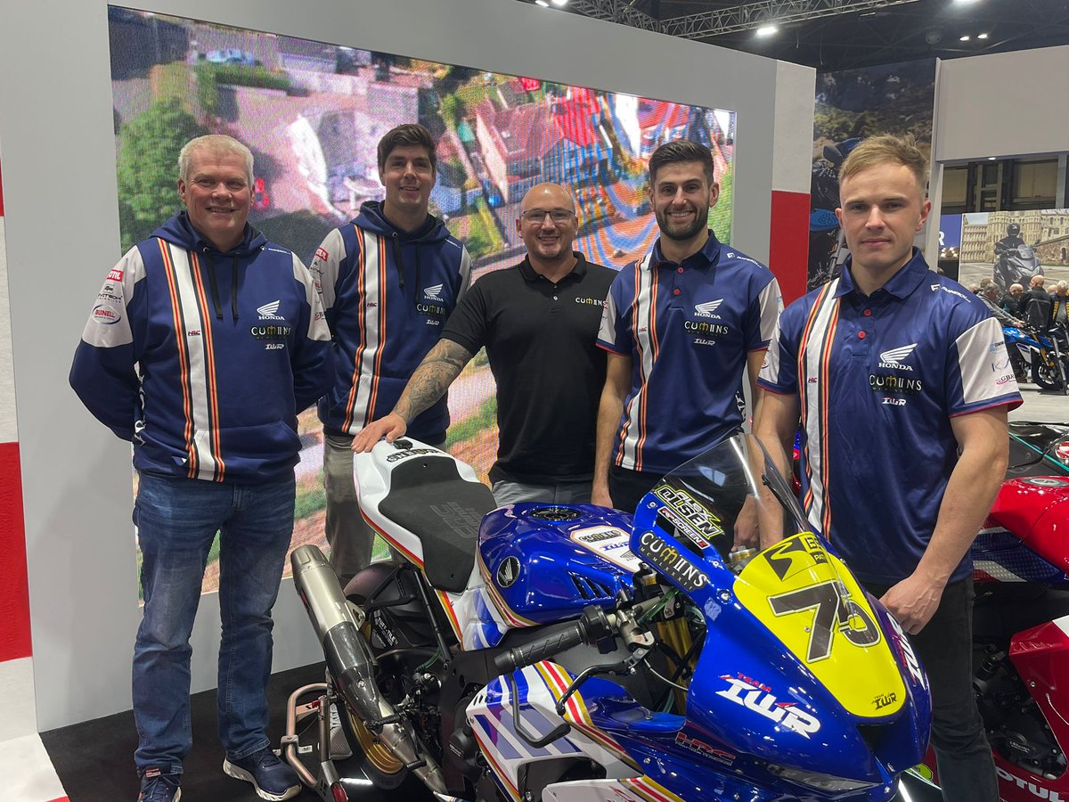 NEWS: Team IWR return to <a href="/bennetts_bike/">Bennetts</a> BSB in 2024 with <a href="/AlexOlsen75/">Alex Olsen</a> in BSB Pathway class

Simon Reid will join the team in the <a href="/PirelliMoto/">Pirelli Moto</a> National Superstock Championship

📰 bit.ly/3utYXAi