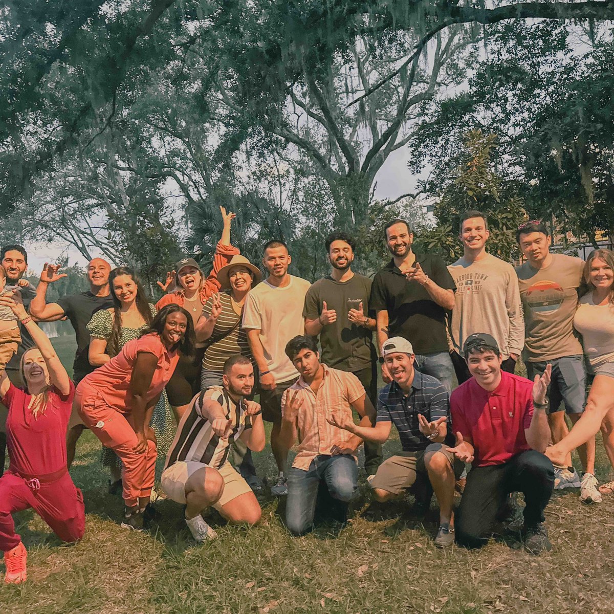 LRHGME_IM's tweet photo. From lakeside laughs to volleyball victories, our #InternalMedicineResidents enjoyed a nice evening #MulticulturalPicnic π§Ί. It was all food, fun π, and games at the beautiful Bonnet Springs Park in Lakeland, we wish you all a #HappyThanksgiving! ππ¦ #ResidencyLife #Family https://t.co/VMpaRa5QAq