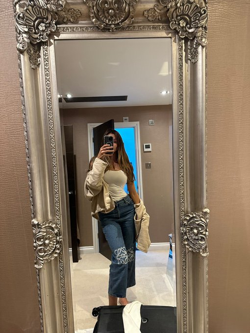 Looking for someone to assemble my ikea furniture. https://t.co/9gTaUUkPDX