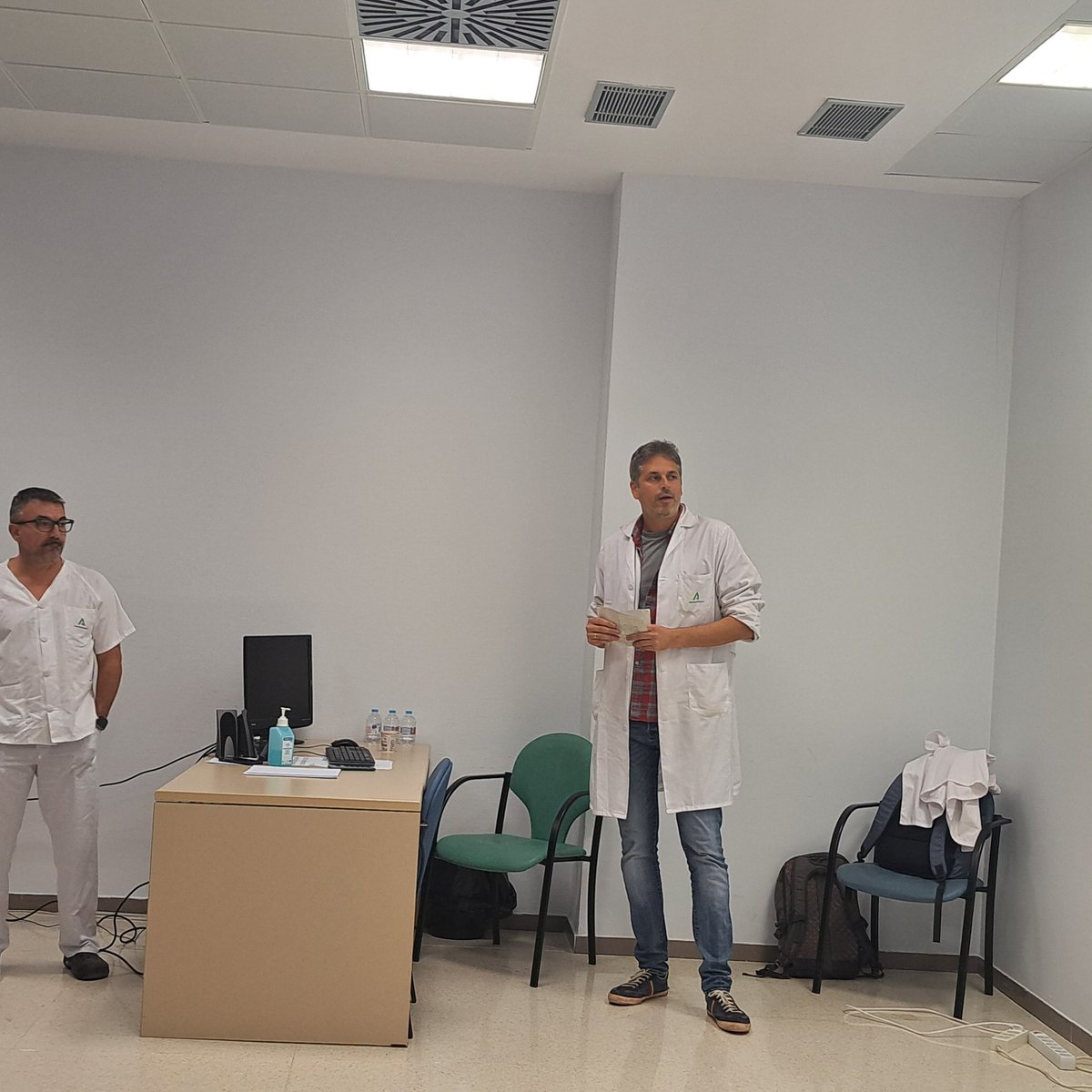 HUniv_Poniente's tweet photo. V Taller informativo sobre Psoriasis, con participación de las unidades @Farmacia_H_Pon @MI_HUPoniente y #Dermatología del #HUnivPoniente

#SomosPoniente

@saludand @AlmeriaJunta @peacro @CheloArtero @AlexanderSloa17 @doro_macv @juanbelmena @joakiurda https://t.co/sxmjvEYUXw